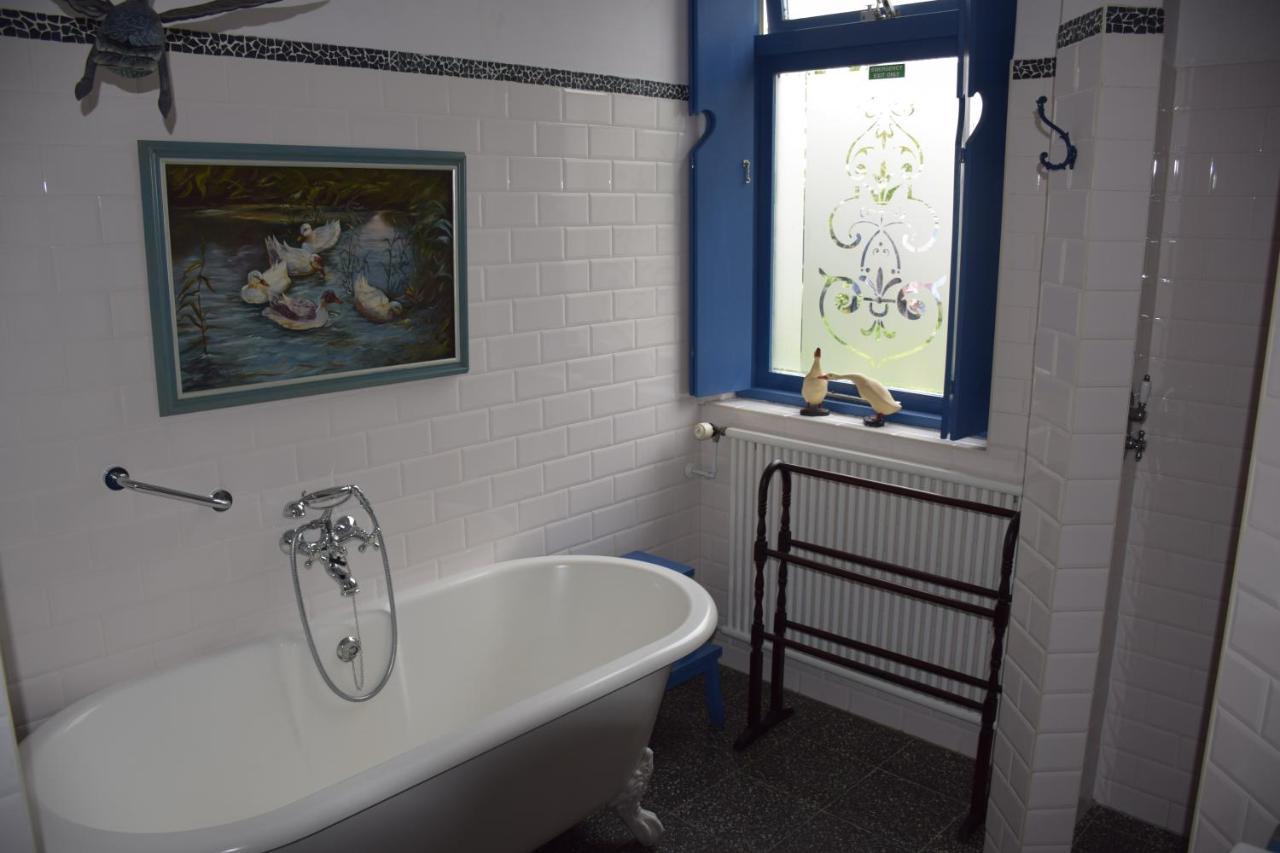 Bed and Breakfast Het Twiscker Huys Twisk Esterno foto
